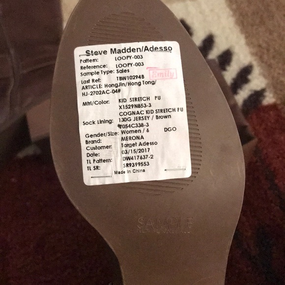New!!! Steve Madden/Adesso brown boots - Picture 4 of 4